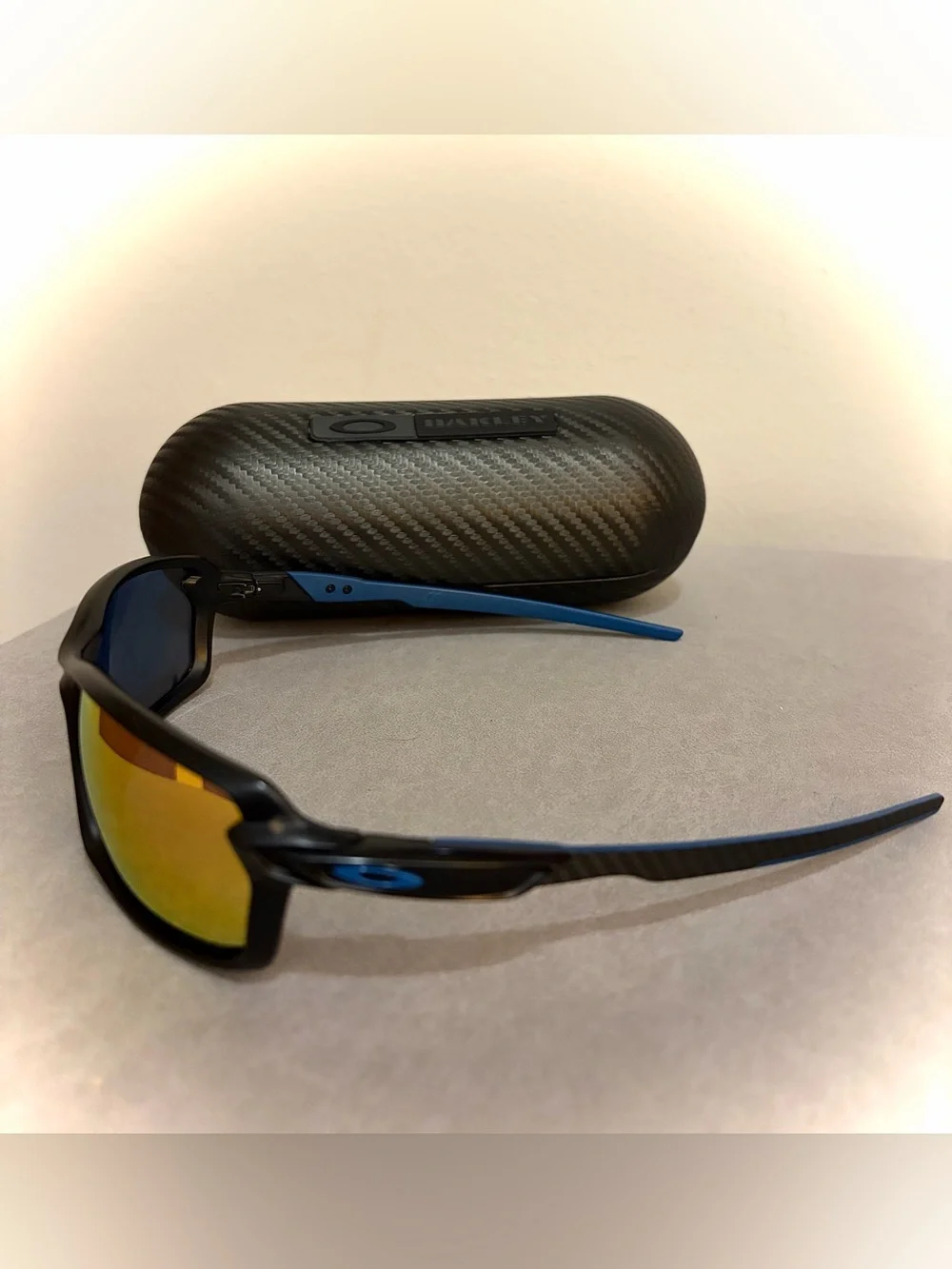 Oakley Carbon Shift Sunglasses with Orange Iridium Mirror Lenses -Black & Blue